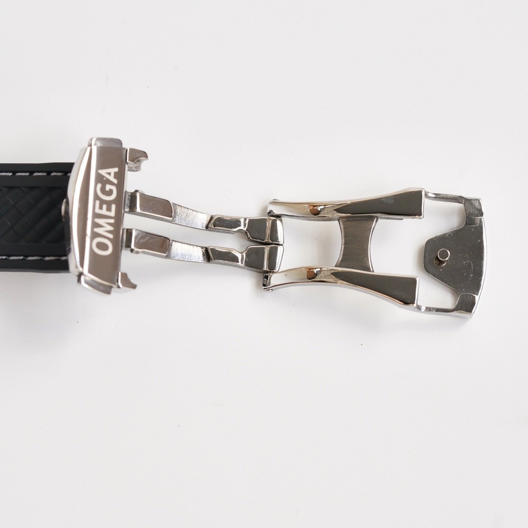 SEAMASTER AQUA TERRA 41MM STEEL CASE RUBBER STRAP