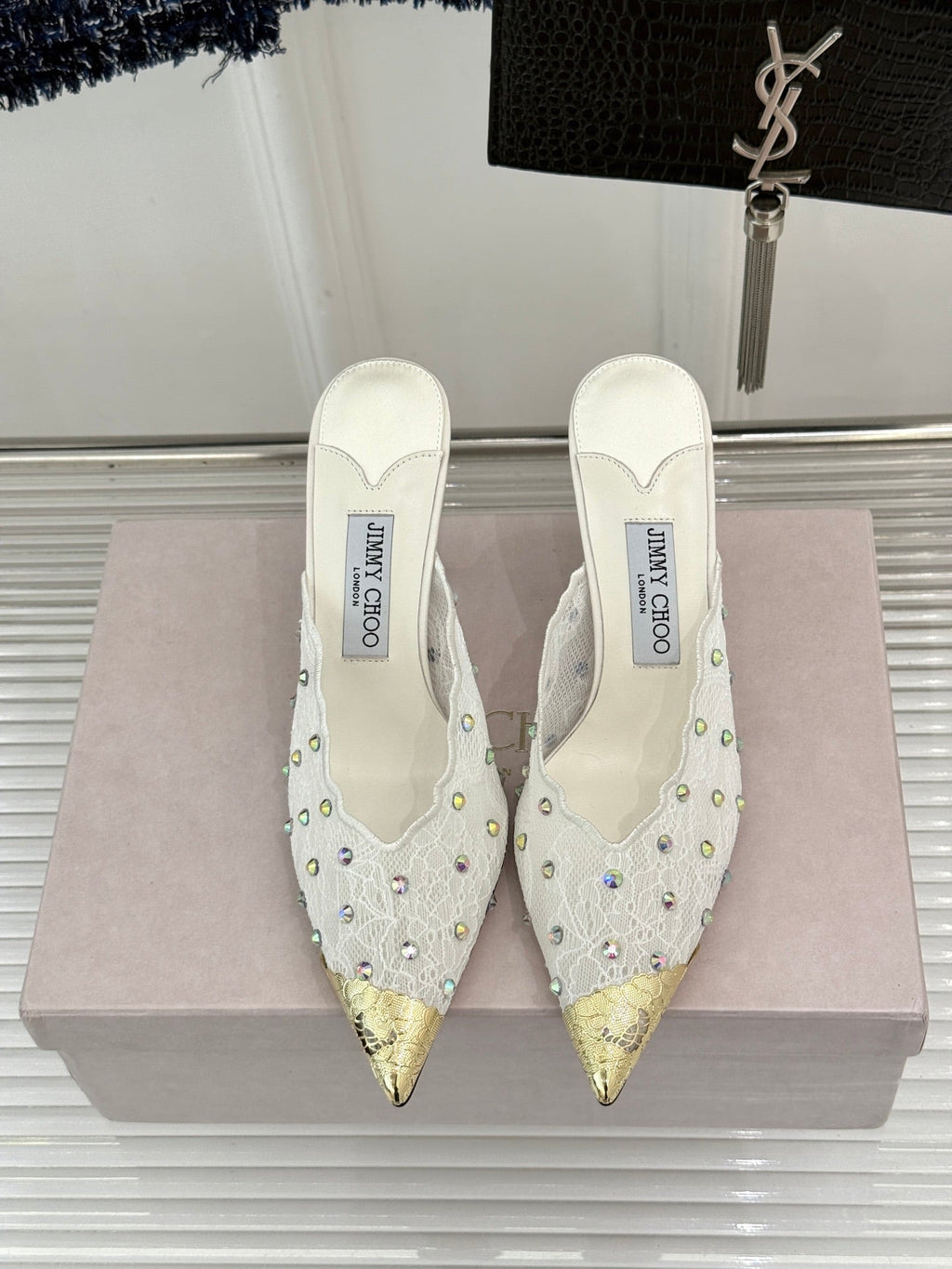 Jimmy Rhinestone Toe High-Heeled 10 Sandals White in Lace Metallic 803387