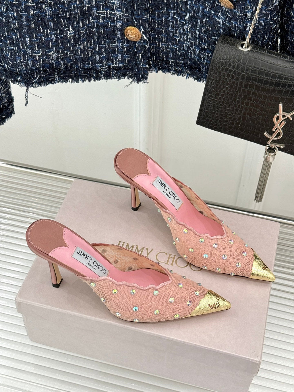 Jimmy Rhinestone Toe High-Heeled 10 Sandals Pink in Lace Metallic 803390