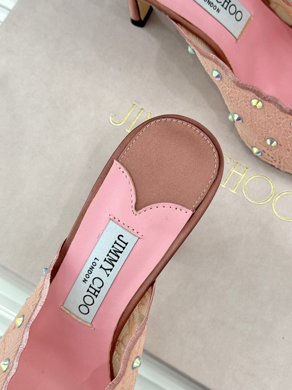 Jimmy Rhinestone Toe High-Heeled 10 Sandals Pink in Lace Metallic 803390