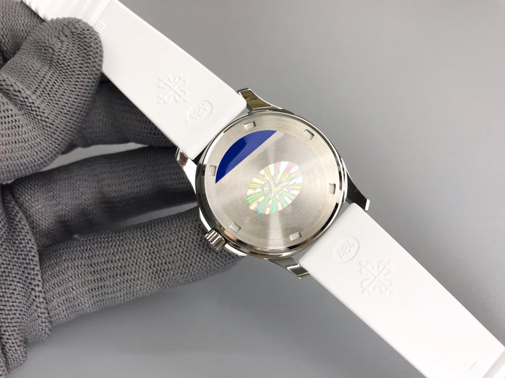 PATEK Aquanaut 5067A 35.6mm White Dial