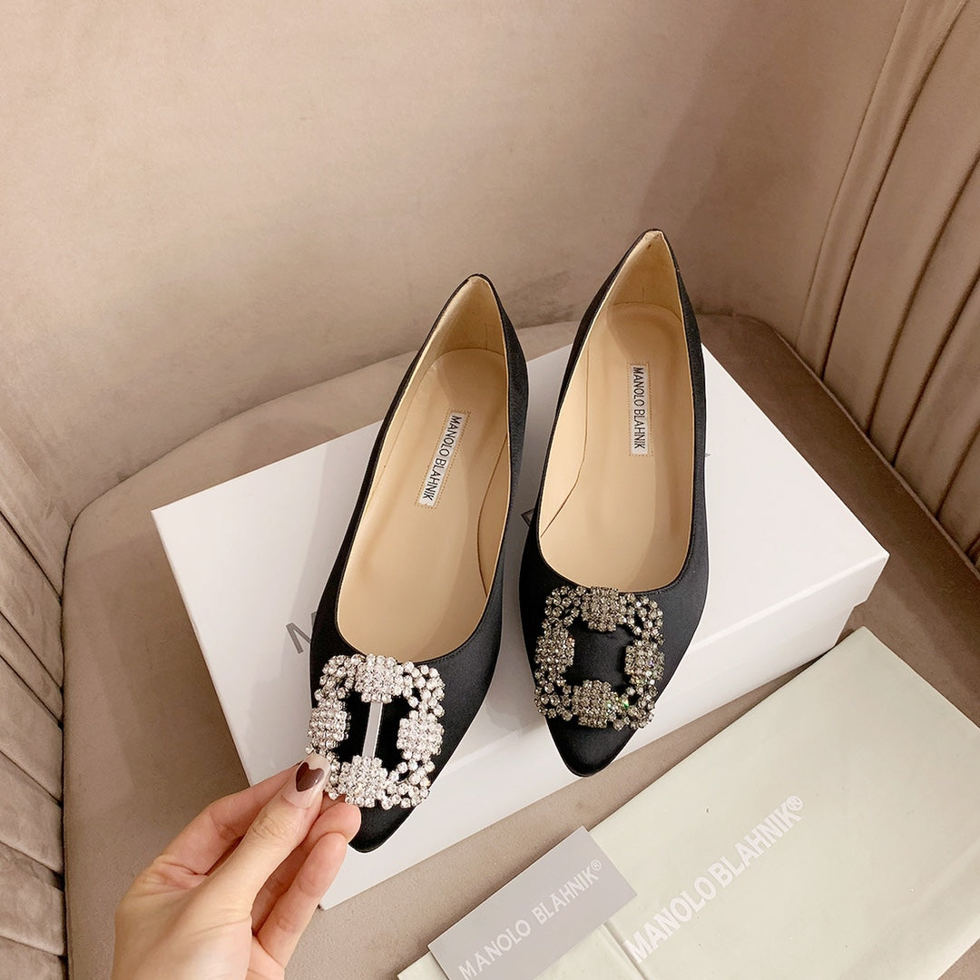 Hangisi Black Satin Crystal Embellished Pumps 156288