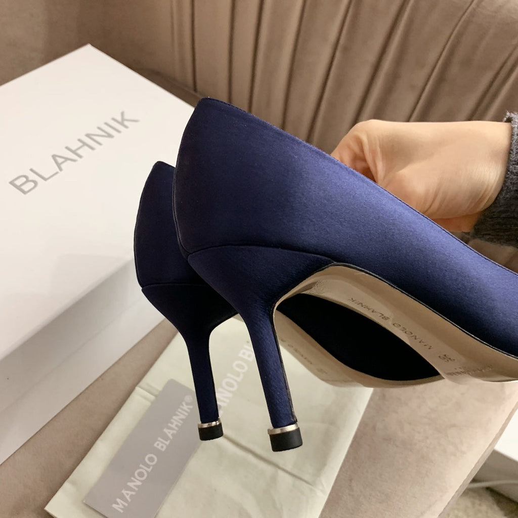 Hangisi Navy Blue Satin Crystal Embellished Pumps 156289