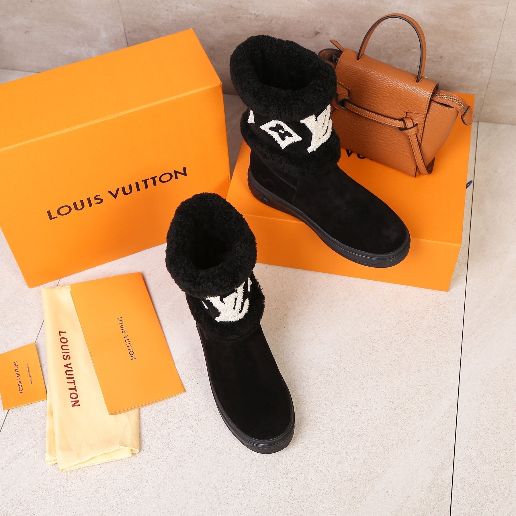 LV Snowdrop Line Ankle Boots Black Suede Wool 454720