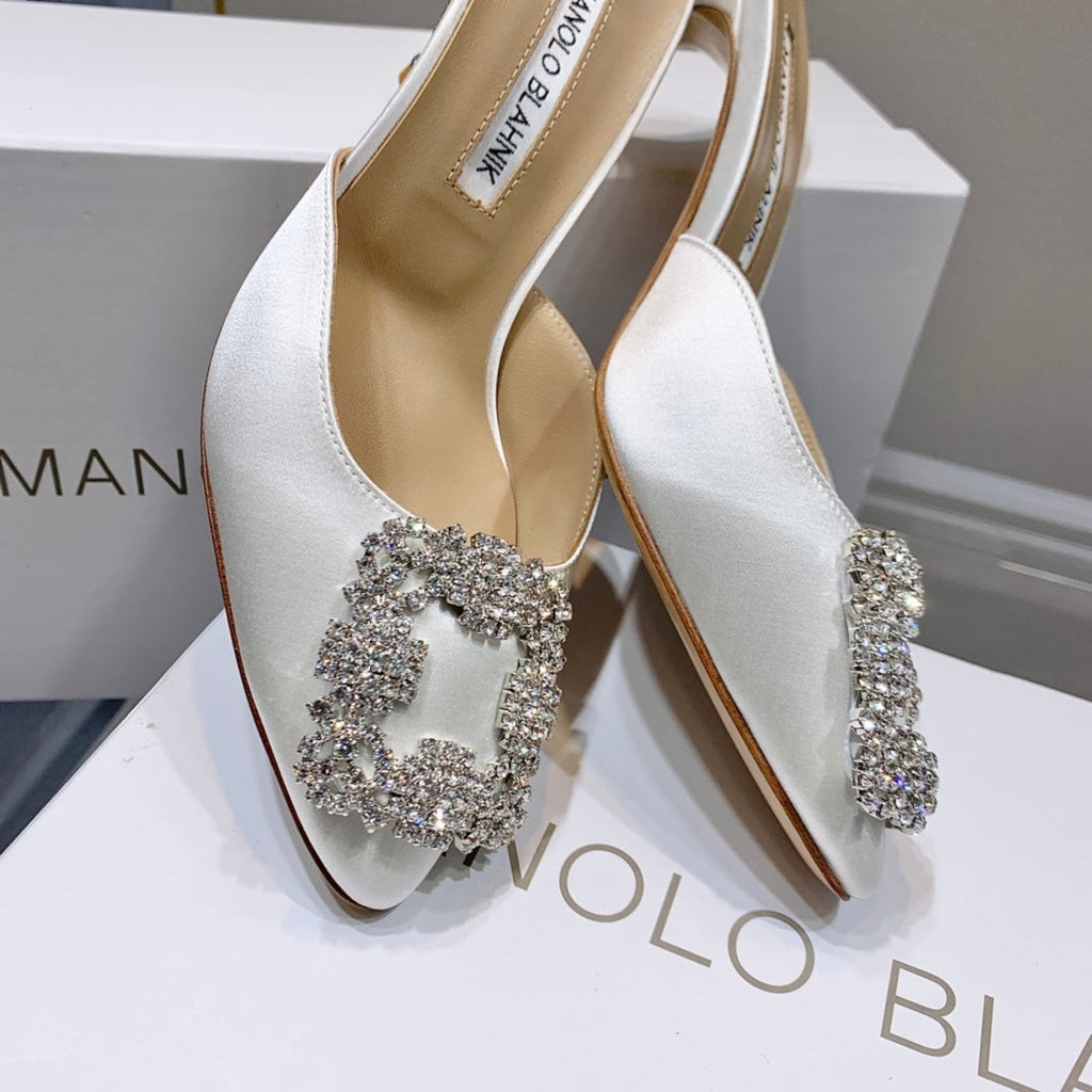 Manolo Buckle Mules 7cm White Silk 208019