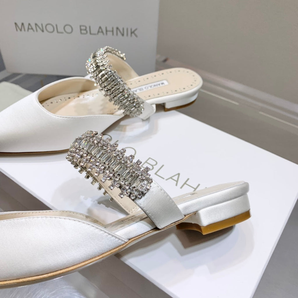 Manolo Flats Mules Diamond Buckle White Silk Satin 327486