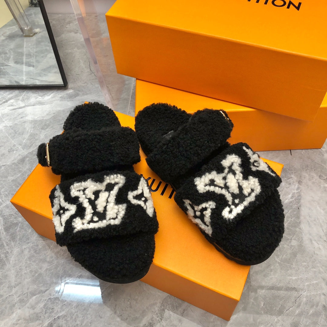 LV Paseo Flat Comfort Mule Black Wool