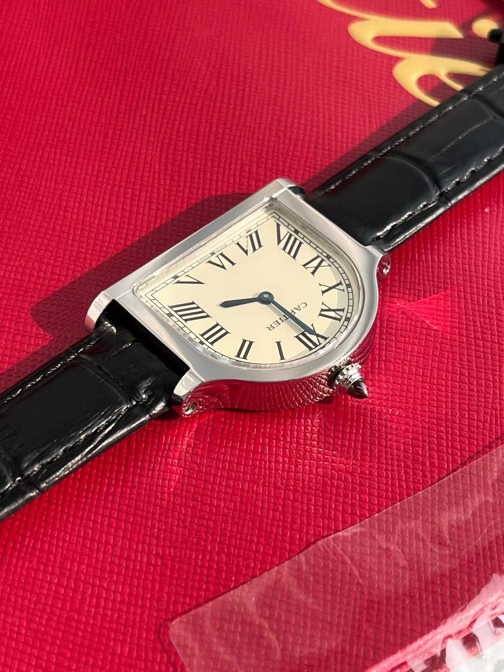 Cartier Cloche 37mm Quartz Silver Black