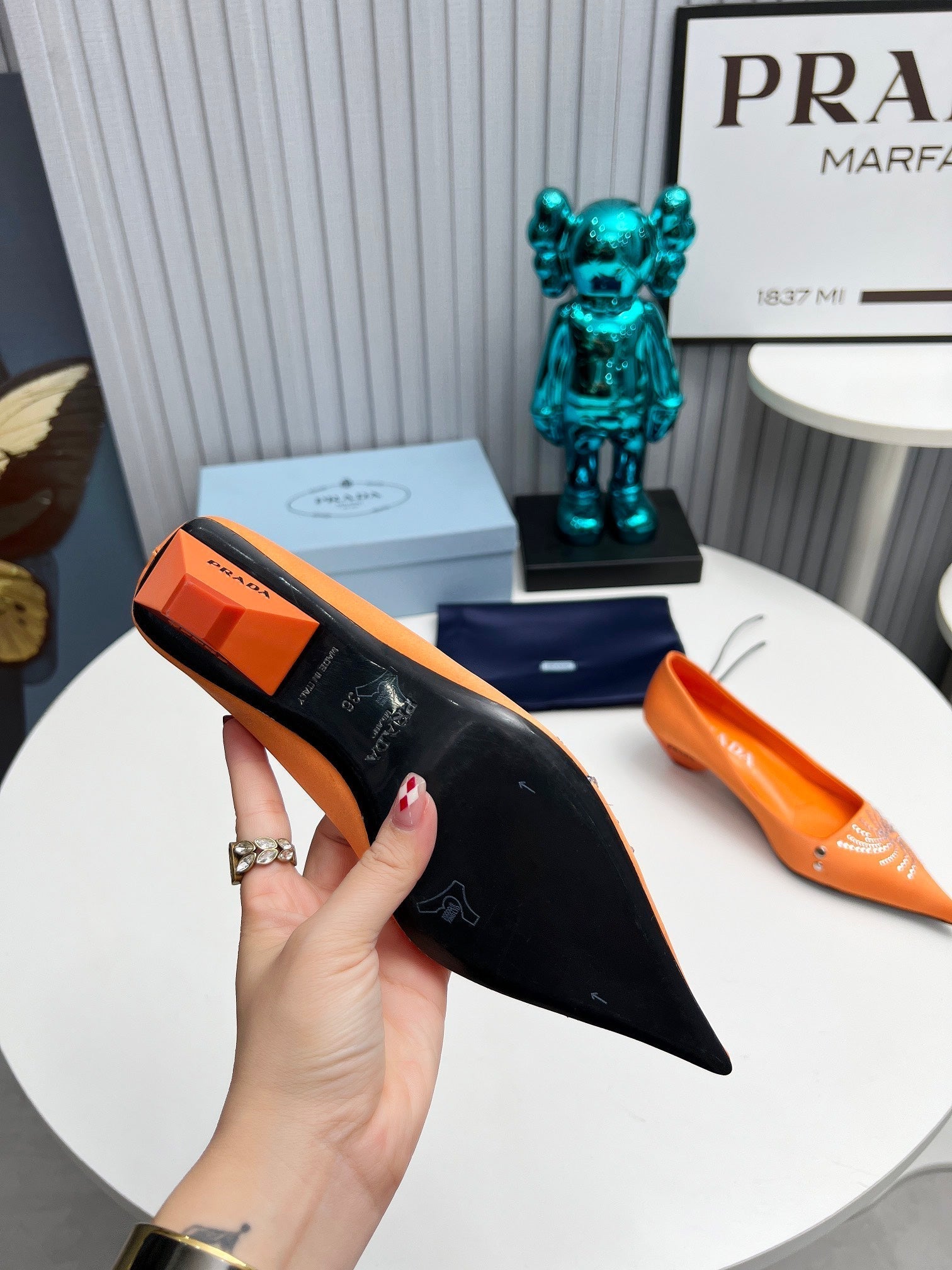 Prada 26SS Pumps 4cm Orange Satin 680960