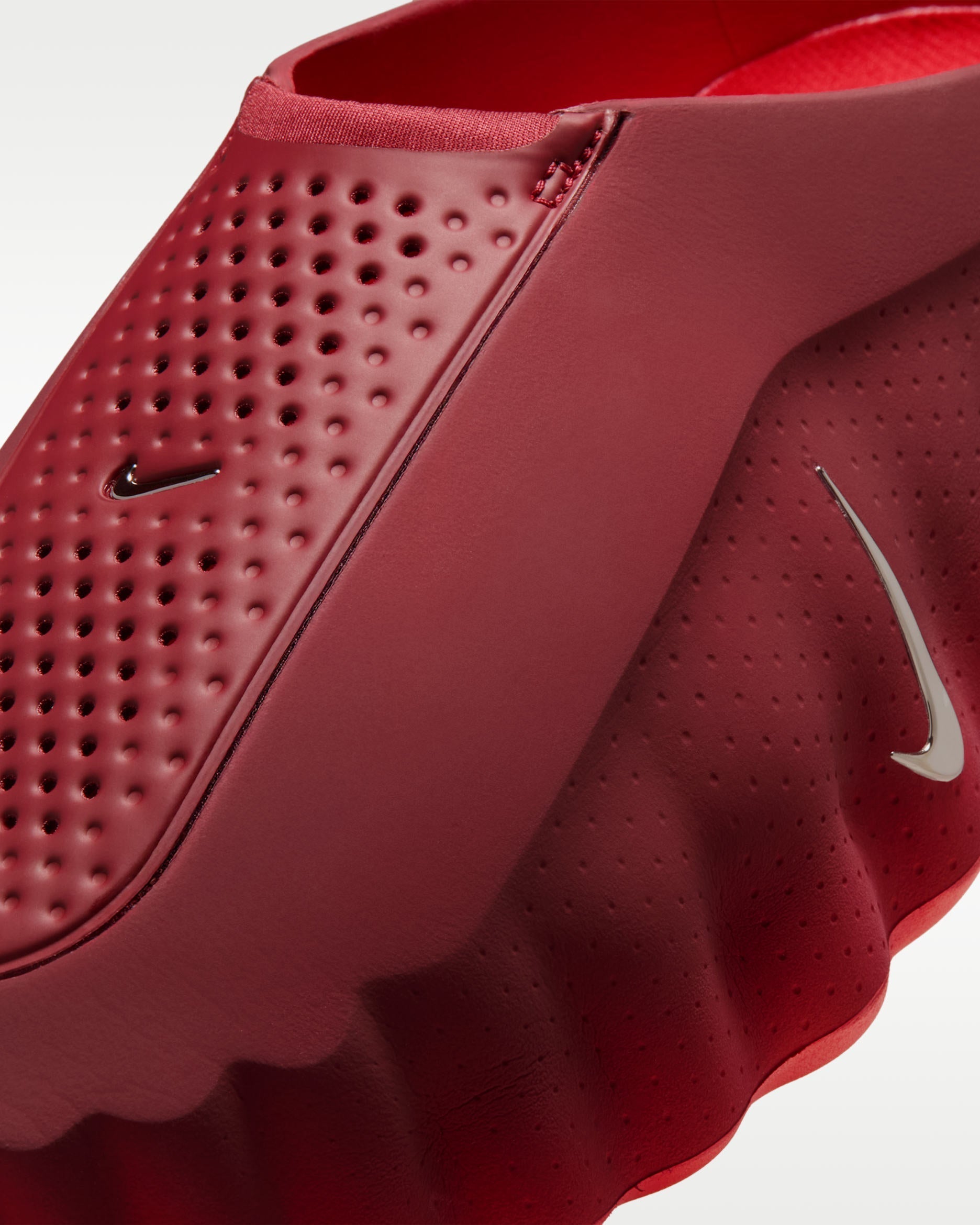 Nike Mind 001Men's Pregame Mules