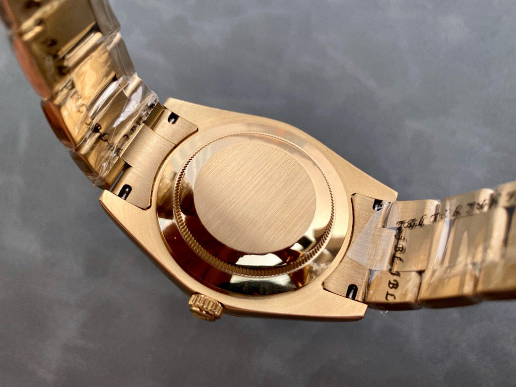 Sky-Dweller 42mm Automatic Gold Case Champagne Dial