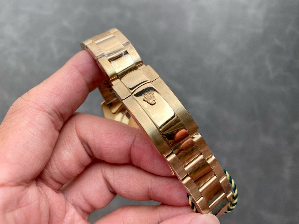 Sky-Dweller 42mm Automatic Gold Case Champagne Dial