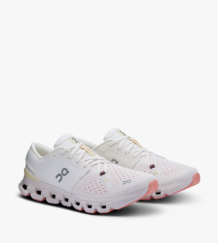 On Cloud X 4 'Ivory Sandâ€?