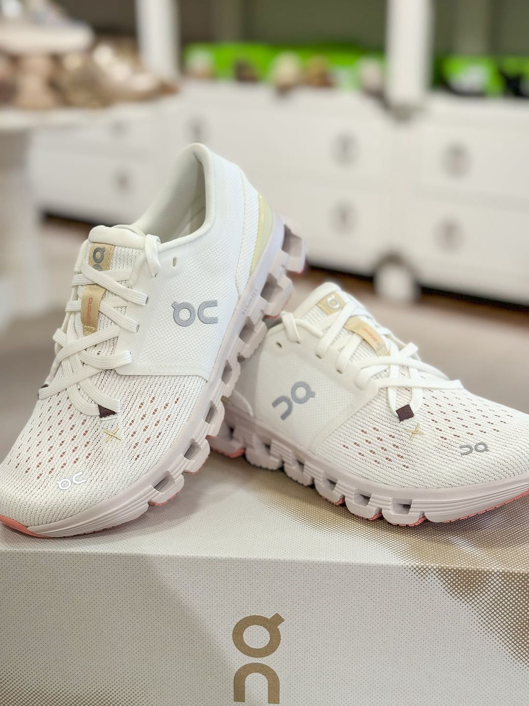 On Cloud X 4 'Ivory Sandâ€?