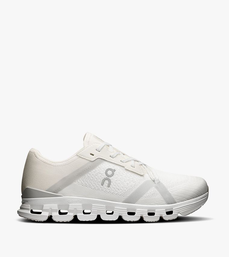 ON Cloud X 4 AD 'Whiteâ€?