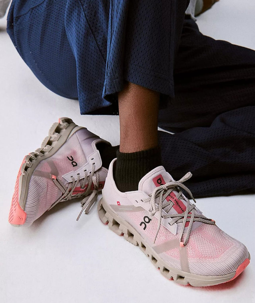 ON Cloud X 4 AD 'Pinkâ€?