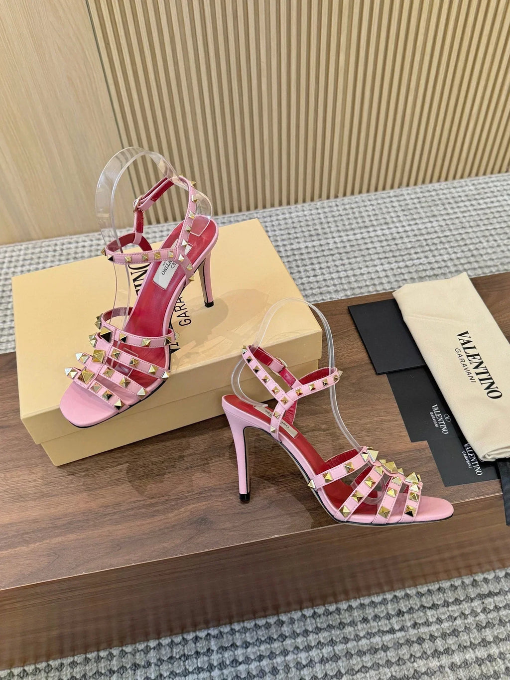 Valentino Garavani Rockstud Caged Calfskin Sandals 863321