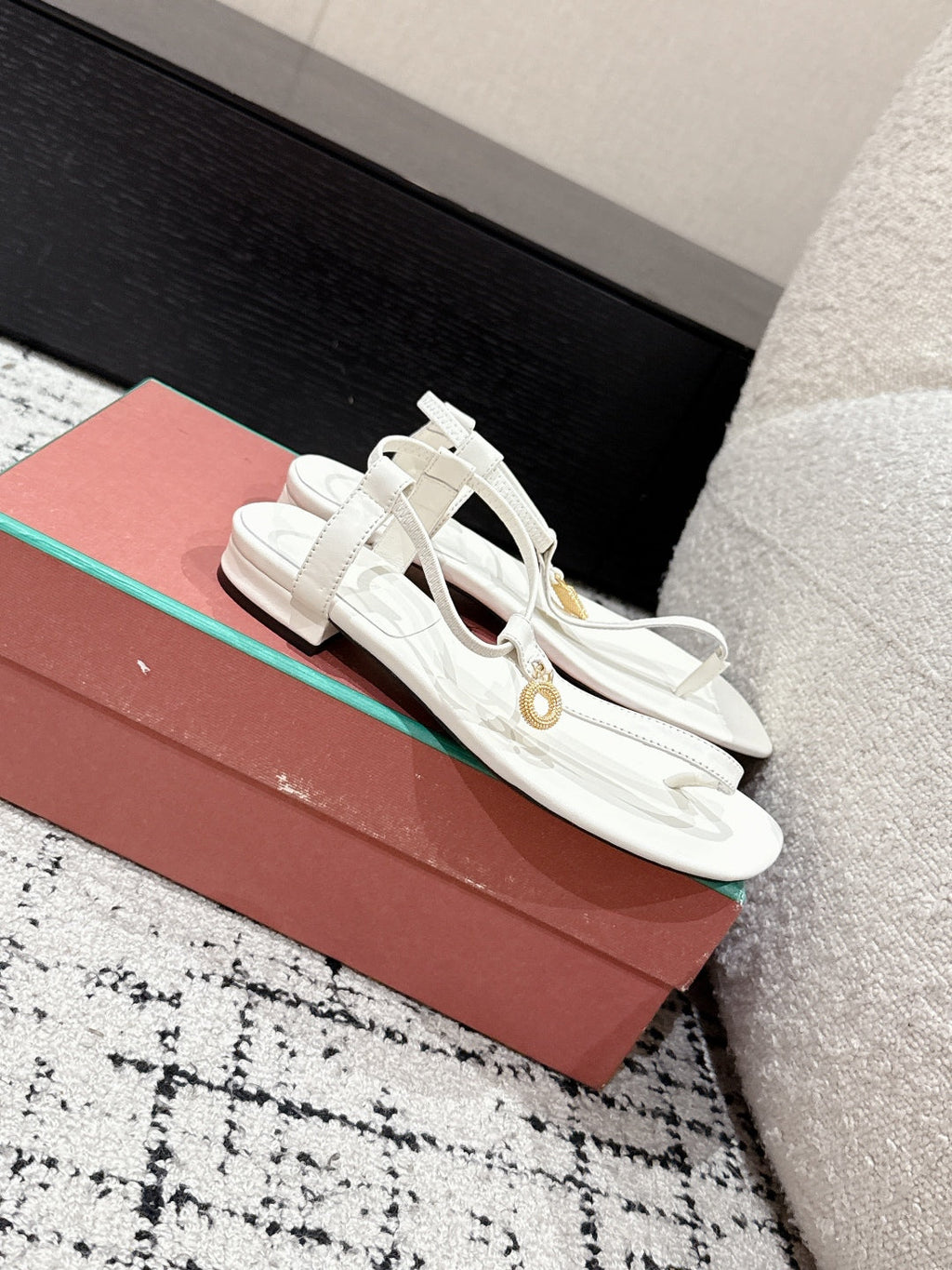 LP Mindil Infra Sandal White Sheepskin 312460