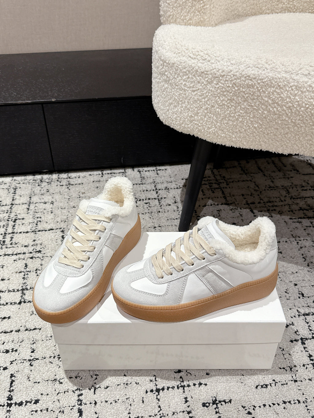 MM Platform German Training Shoes 50mm Light Grey White Suede Sheepskin Fur 558415