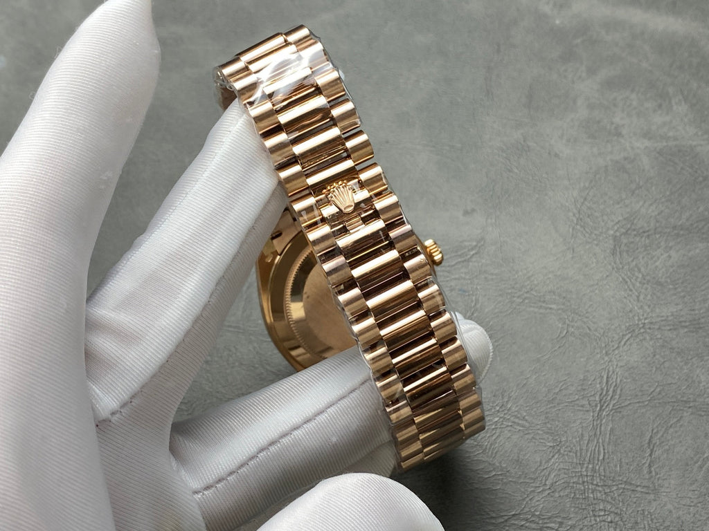 Rolex Day-Date 40mm Pink Gold Black Dial
