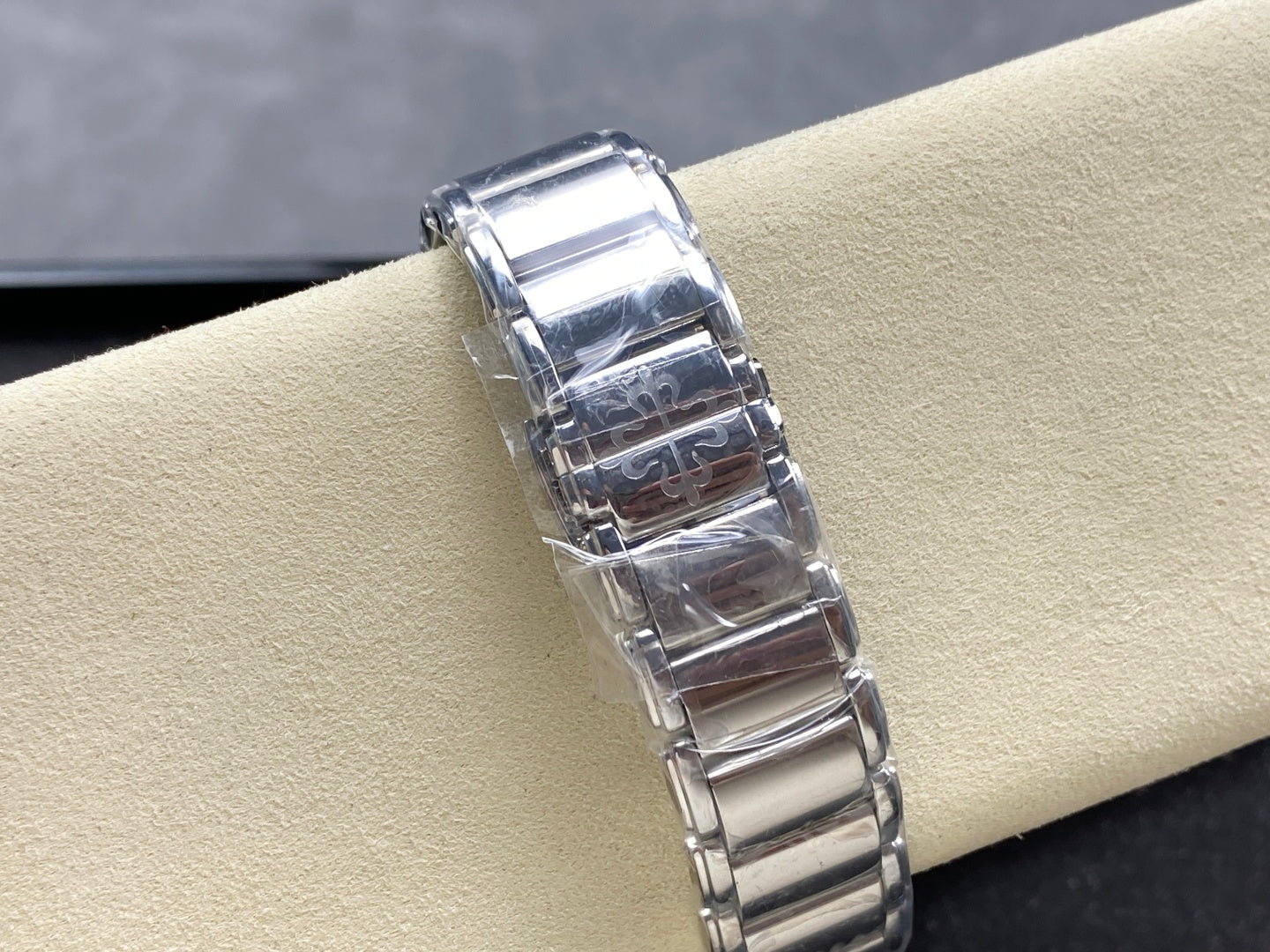 PATEK Twenty-Four 36mm Silver White Diamond
