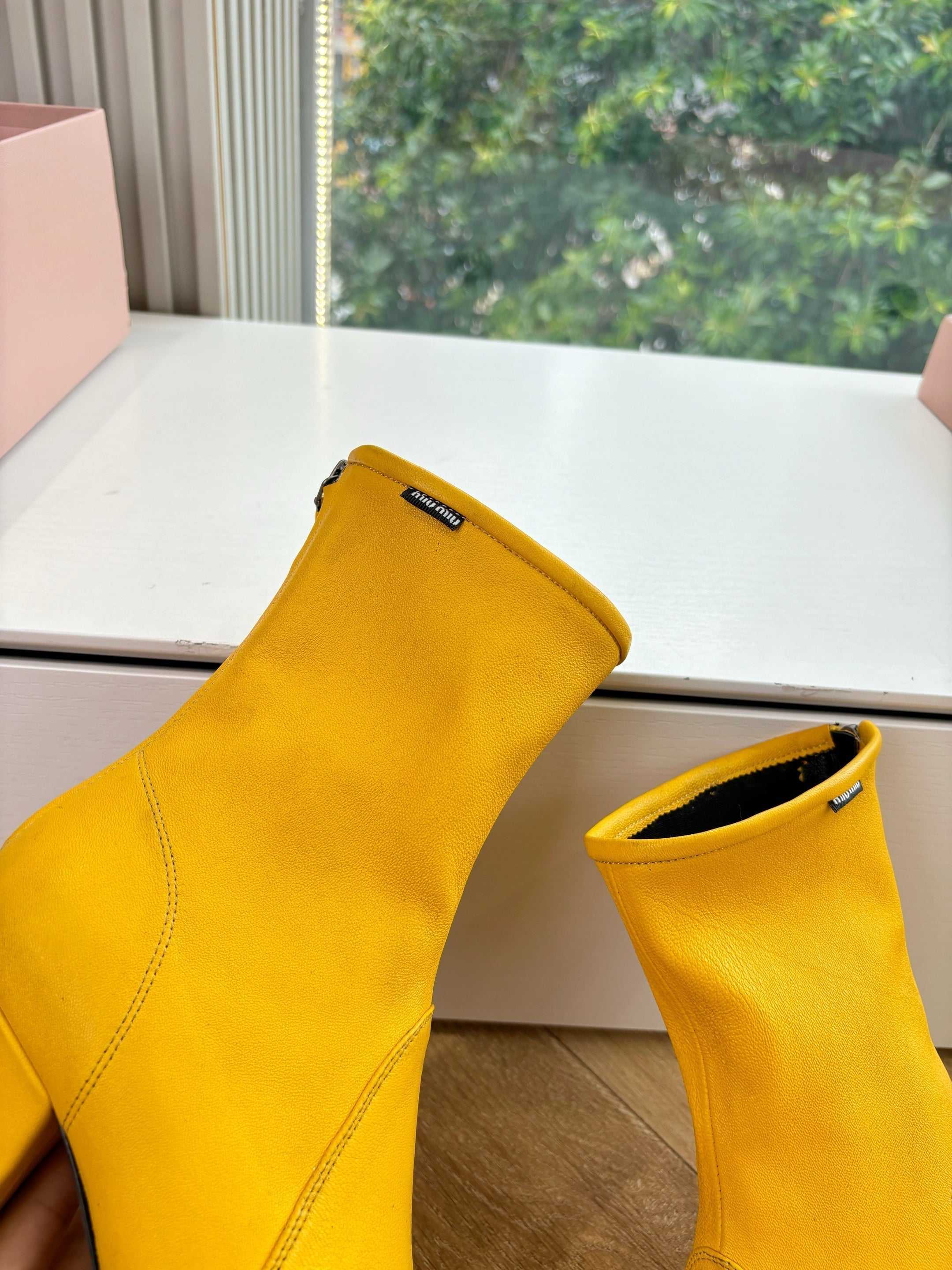 Miu Bootie Yellow  Nappa Leather 506641