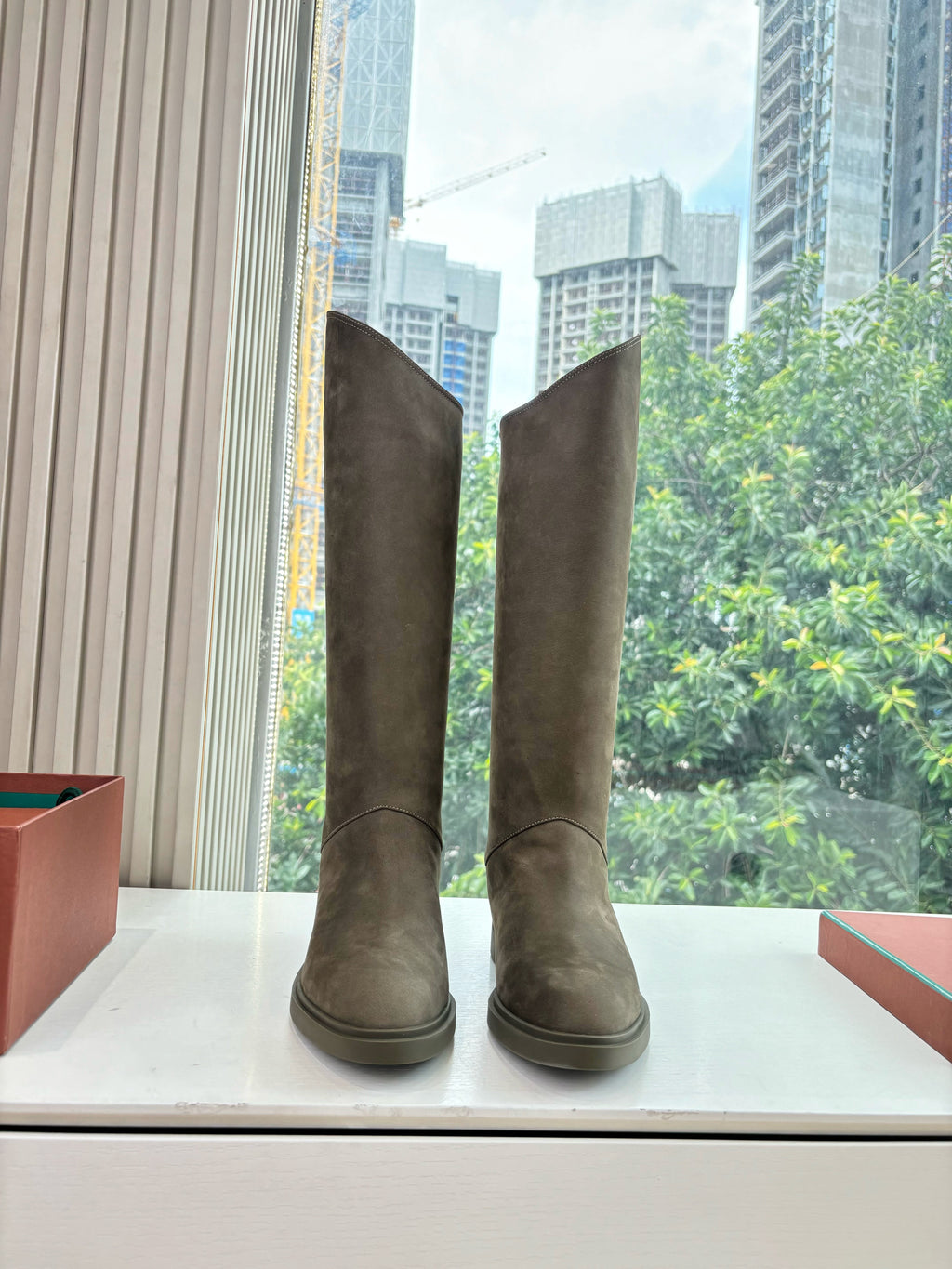 LP Kilda Knee-High Boots Olive Green Suede 507414