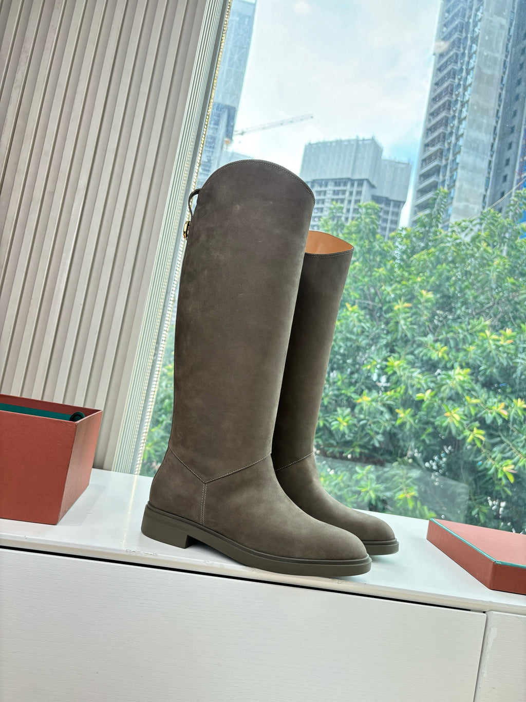 LP Kilda Knee-High Boots Olive Green Suede 507414