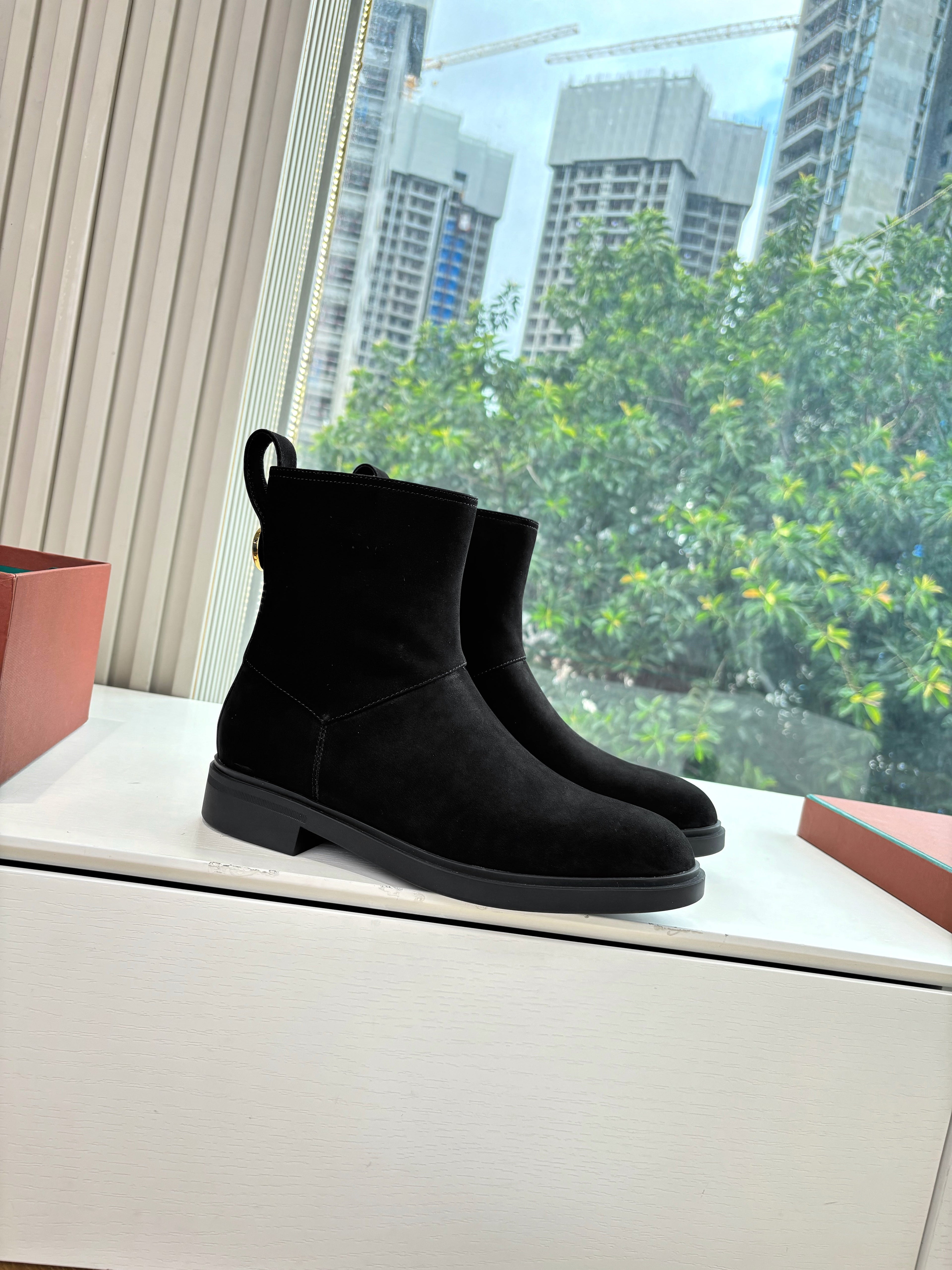 LP Kilda Ankle  Boots Black Suede 507412