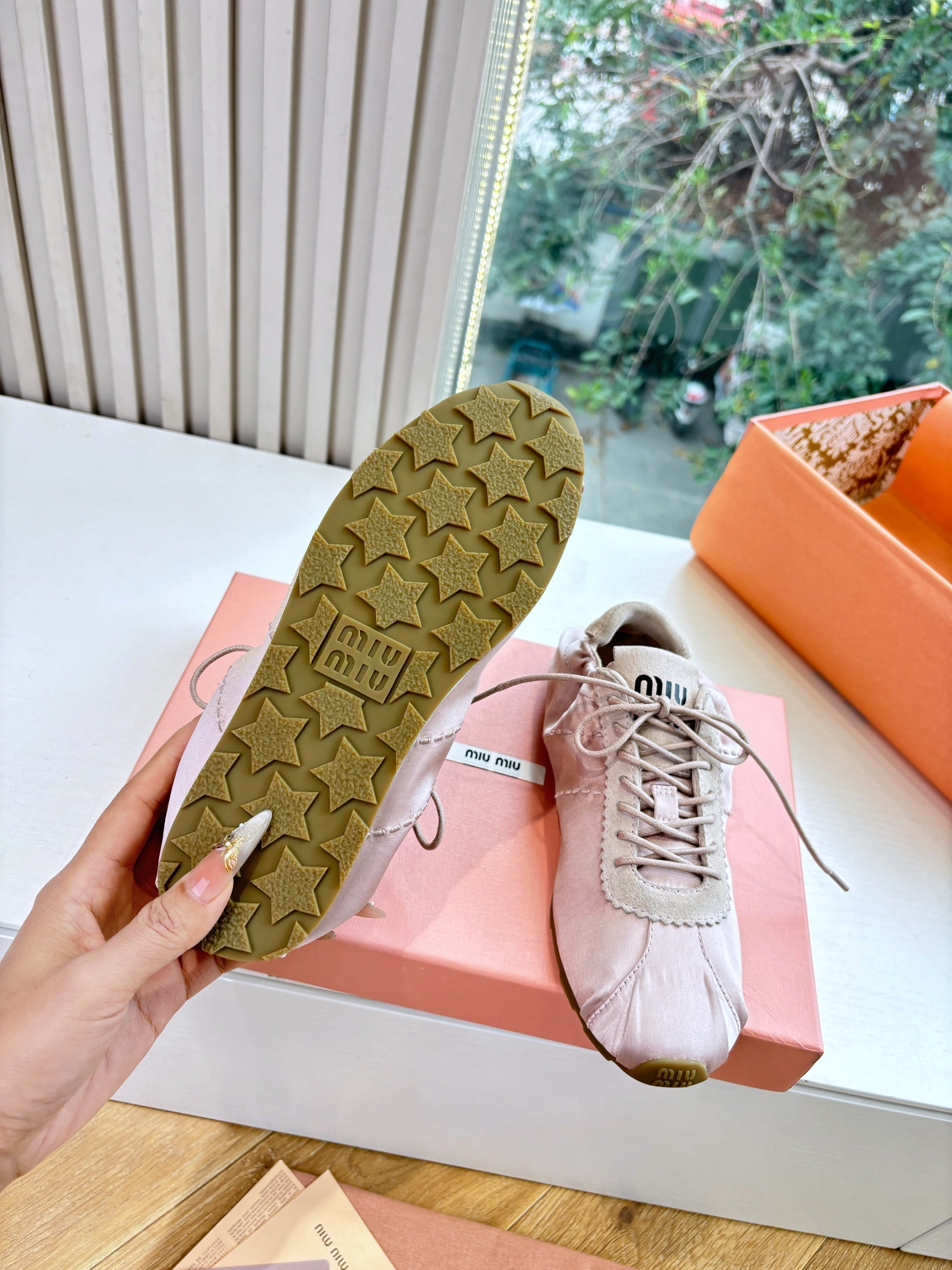 Miu Plume Sneakers Lavender Blush Satin Suede 549131