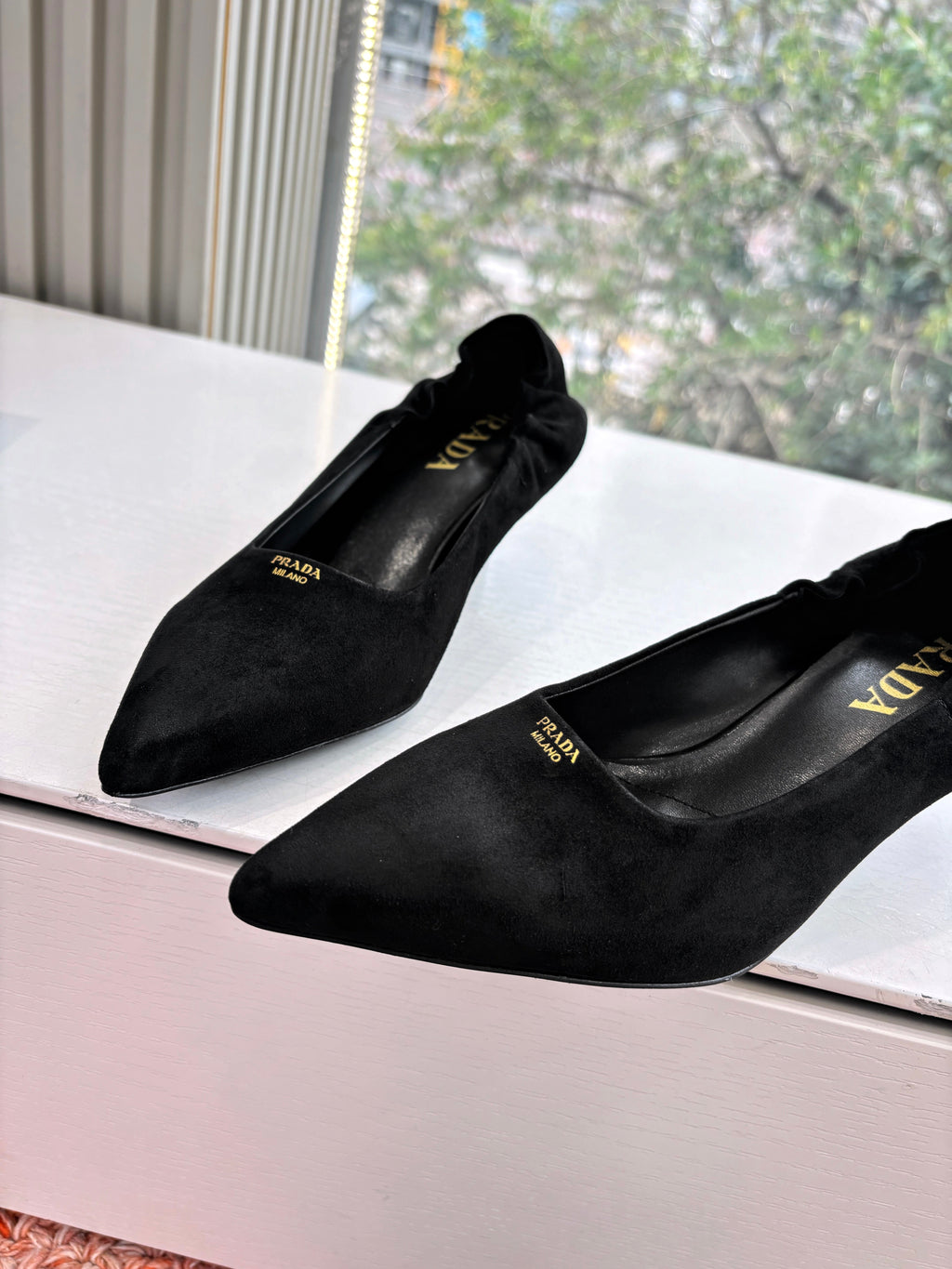 Prada Pointed-Toe Pumps Black Suede 604175