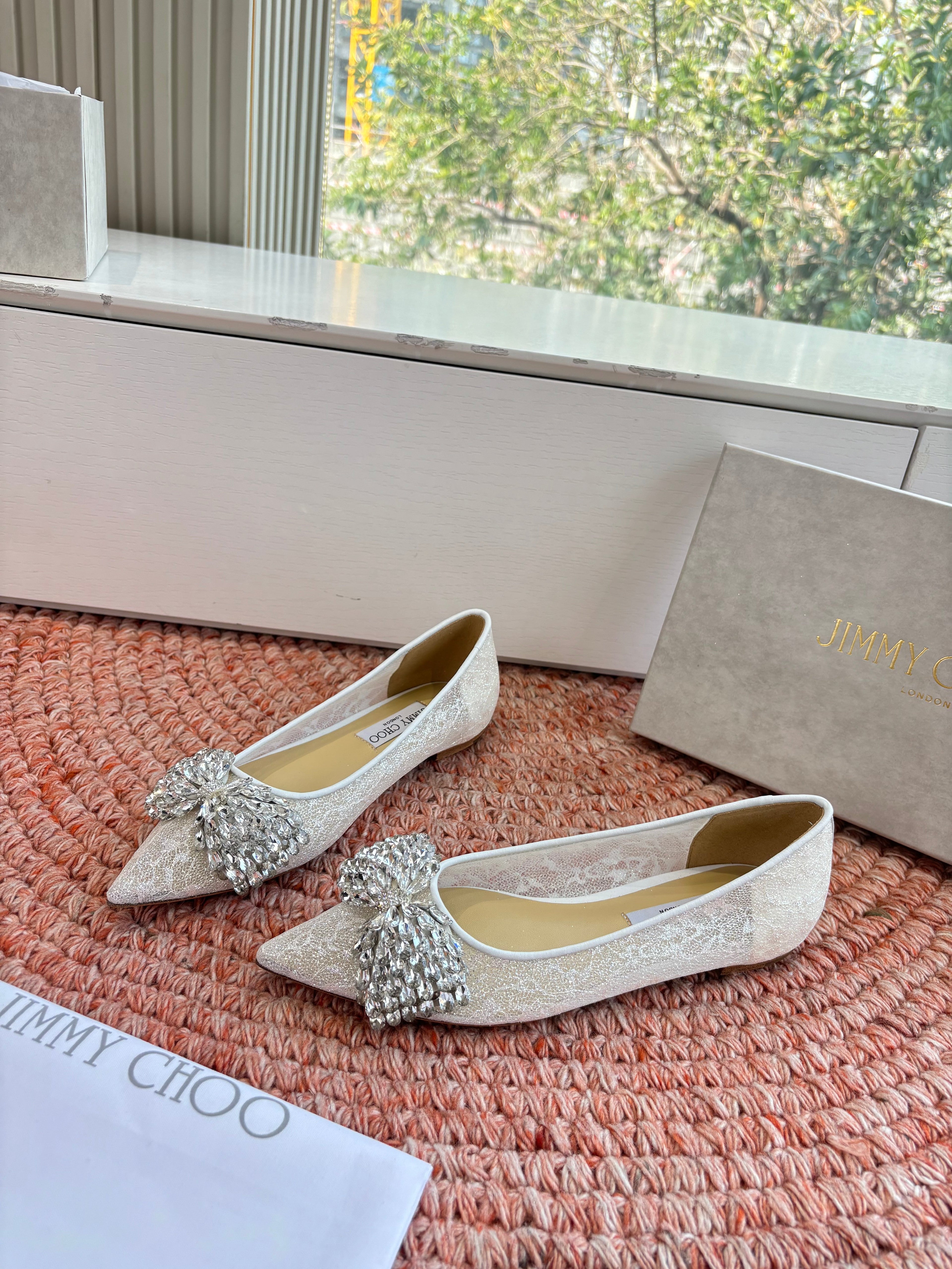 JC 26s Rhinestone Auria Ballet Flats White Mesh 648214