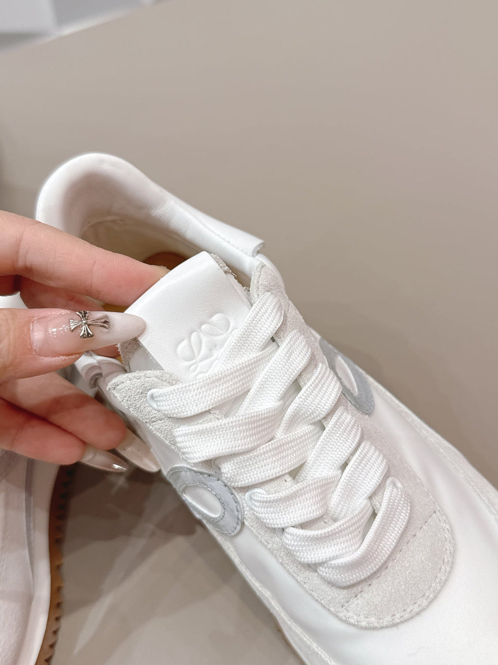 Loewe 26s Flow Runner Sneaker In Light Gray Suede And White Calfskin