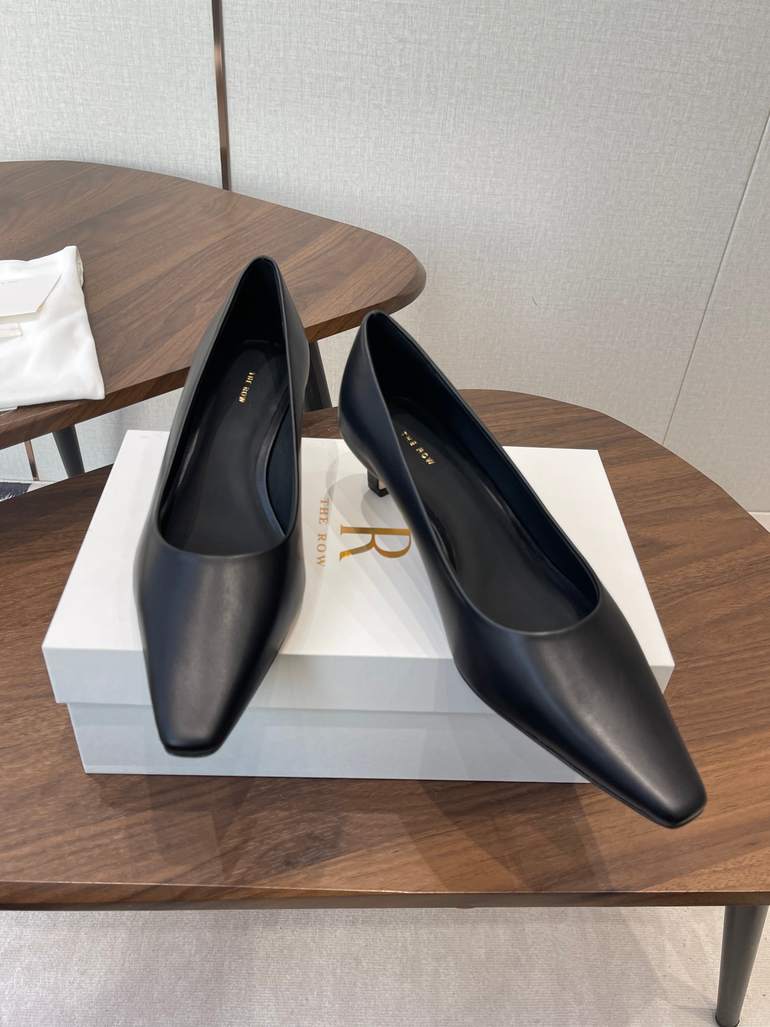 The Row Carla 45 Slingback Black Leather 633753
