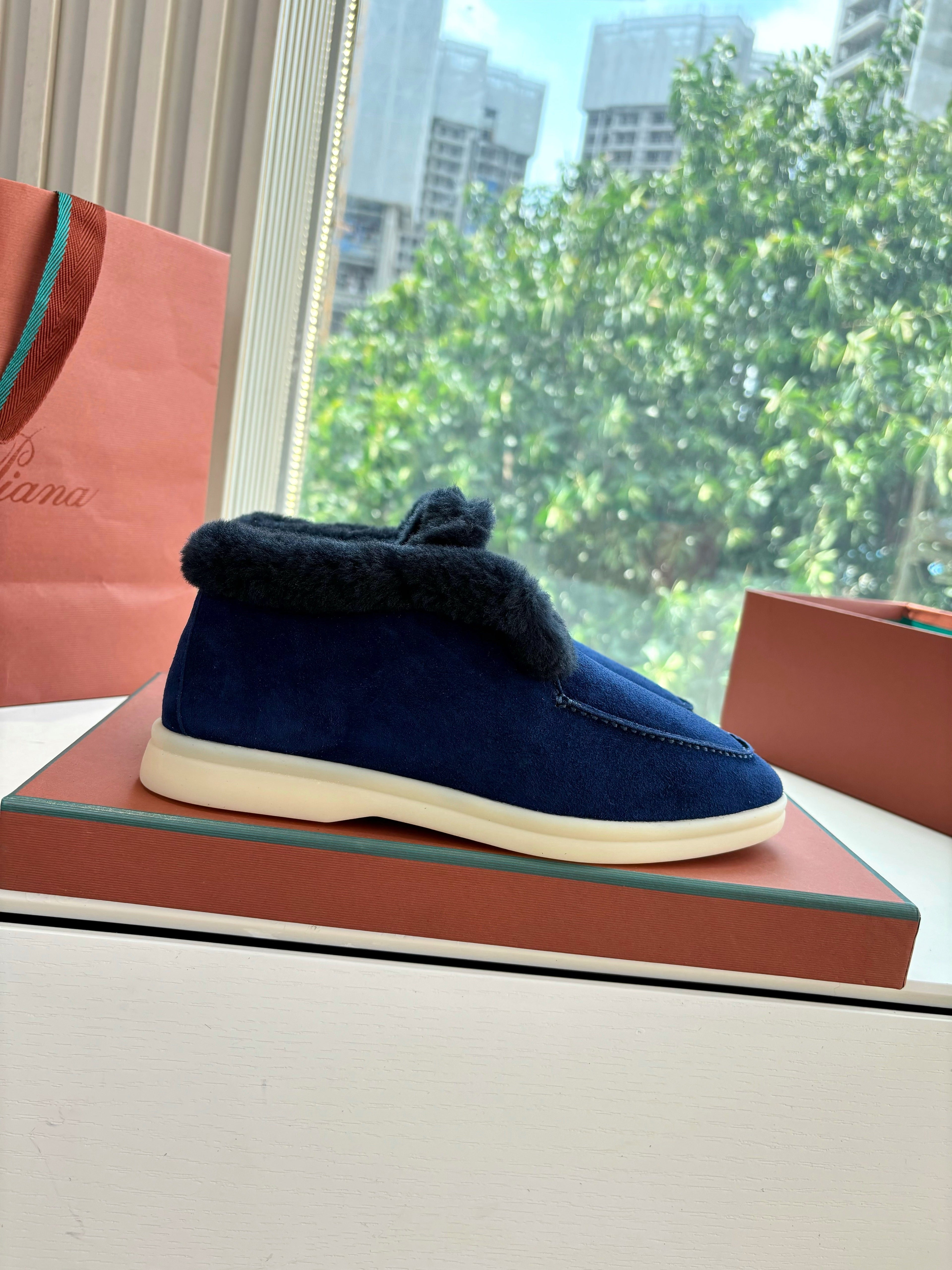 LP Open Walk Ankle Boot Dark Blue Fur Suede 507425