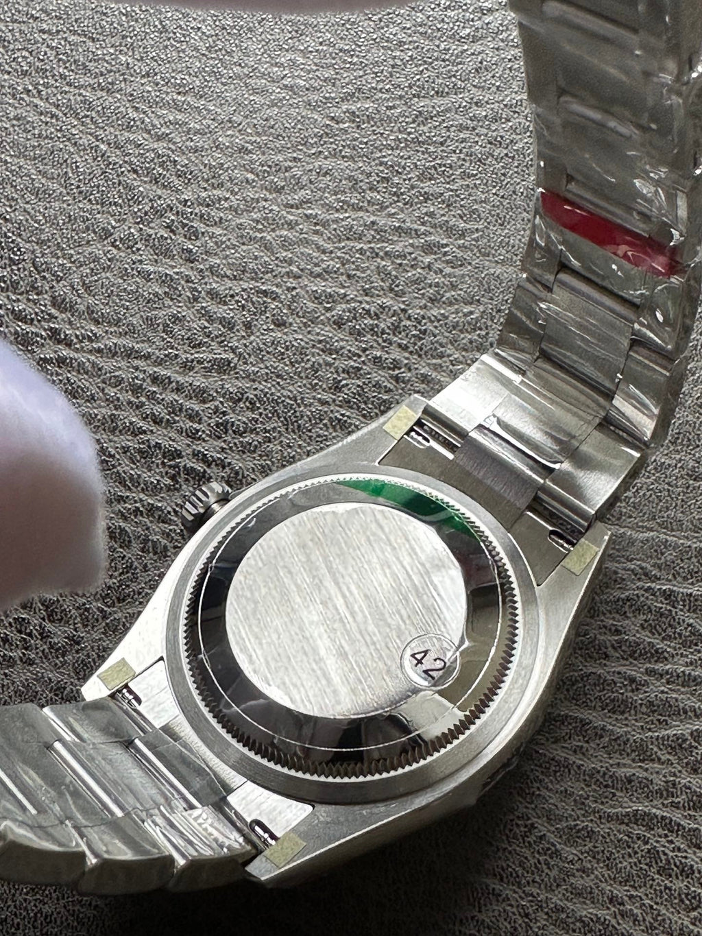 Rolex 25 Oyster Perpetual 41mm Pistachio Green