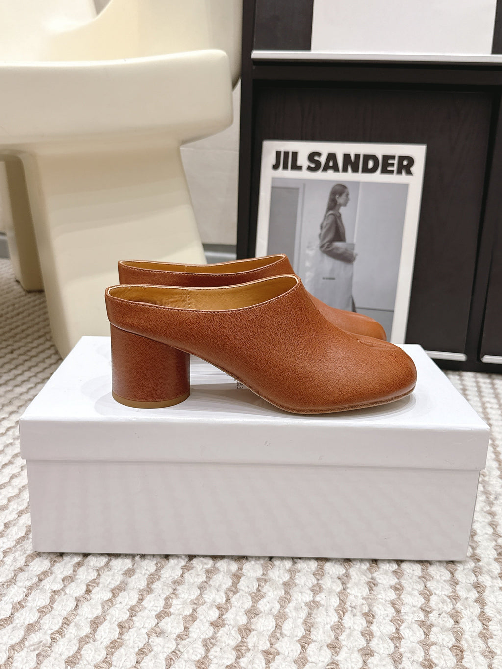 Maison Margie Tabi Décolleté Mule 6cm Brown Cowhide 722686