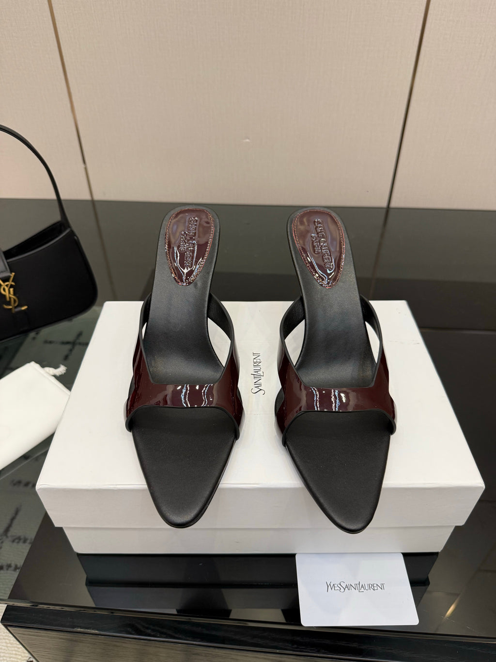 YSL Sandal 9cm Black Burgundy Cowhide 828246
