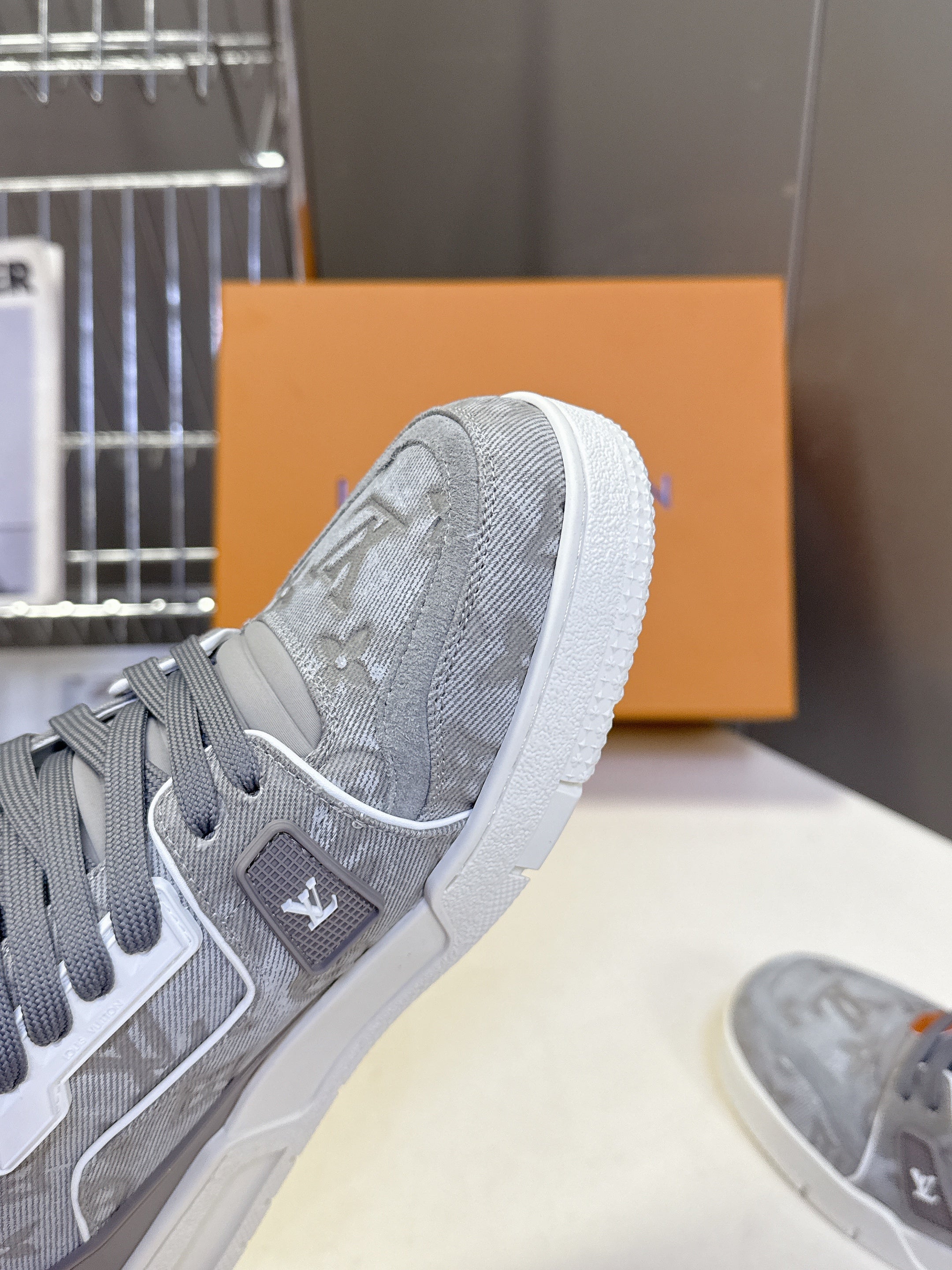 LV 26s Trainer Sneakers Light Grey Denim 848152