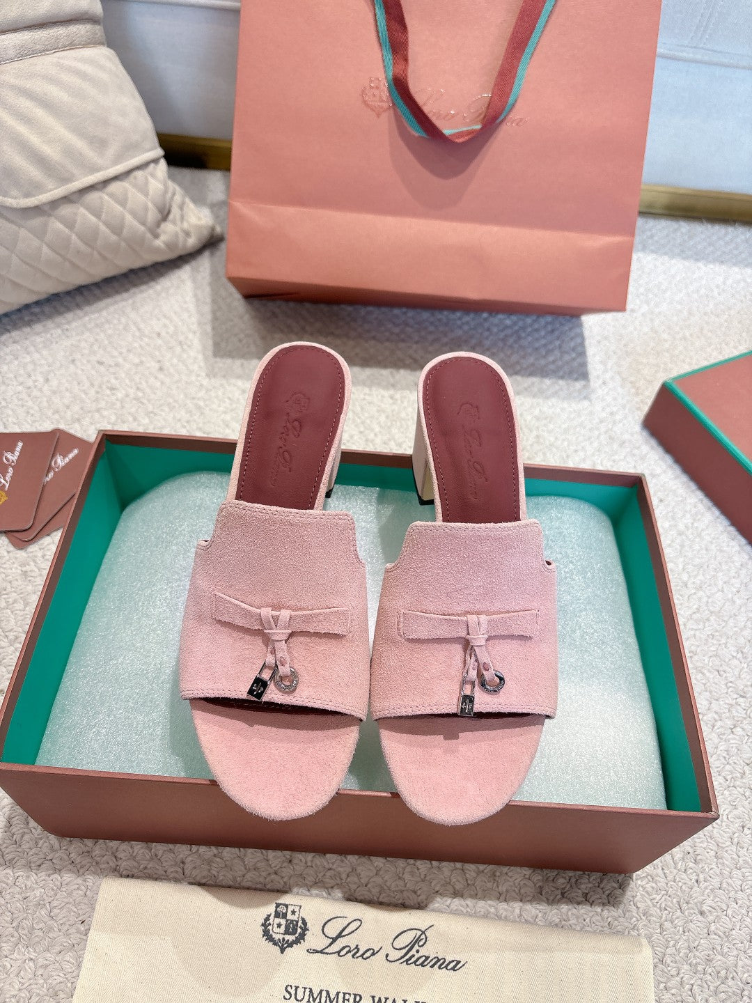 LP 25 Summer Charm Sandal 55 Pink Suede