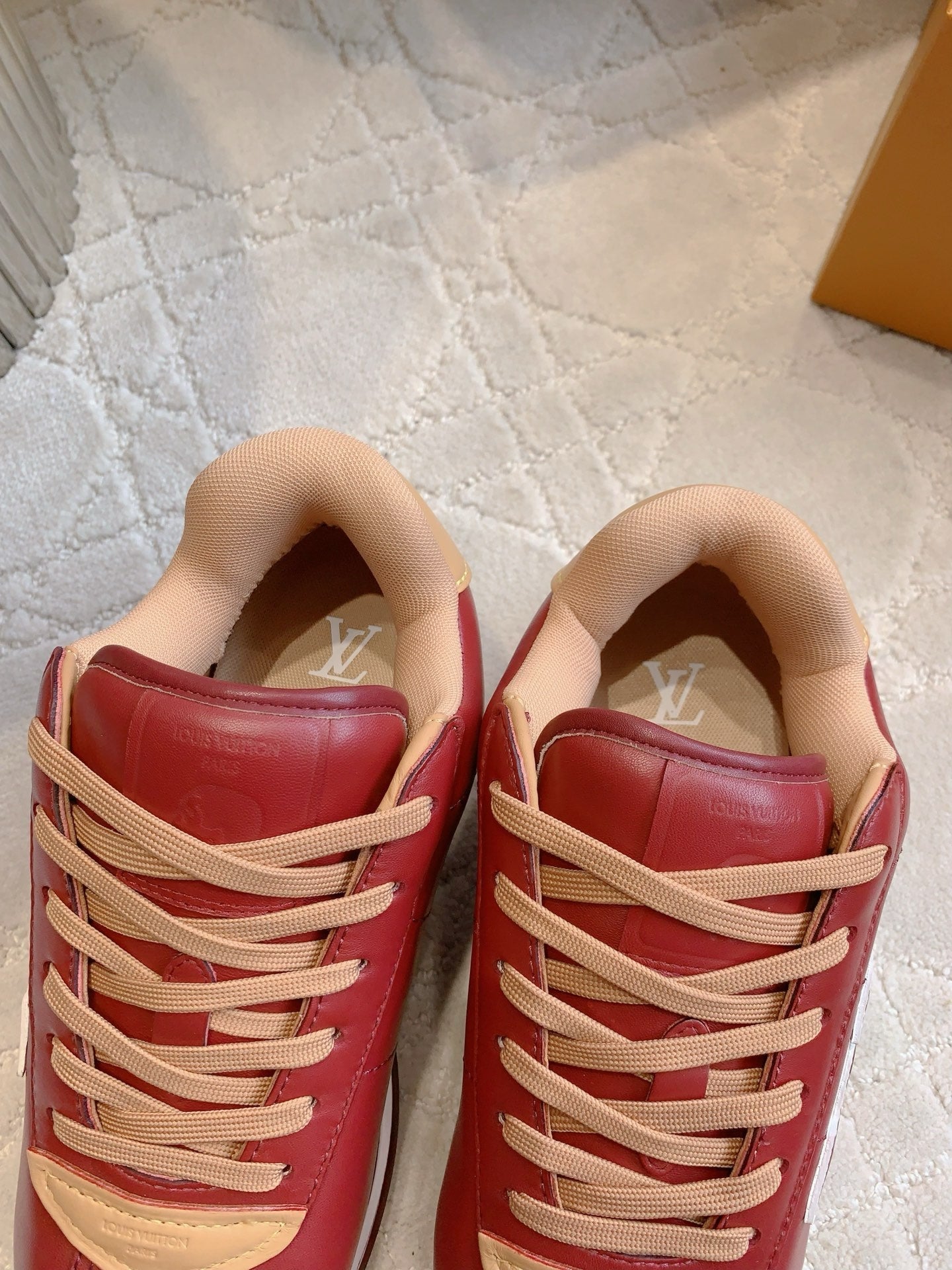 LV BUTTERSOFT Sneaker Red Monogram-Printed Lambskin 516884