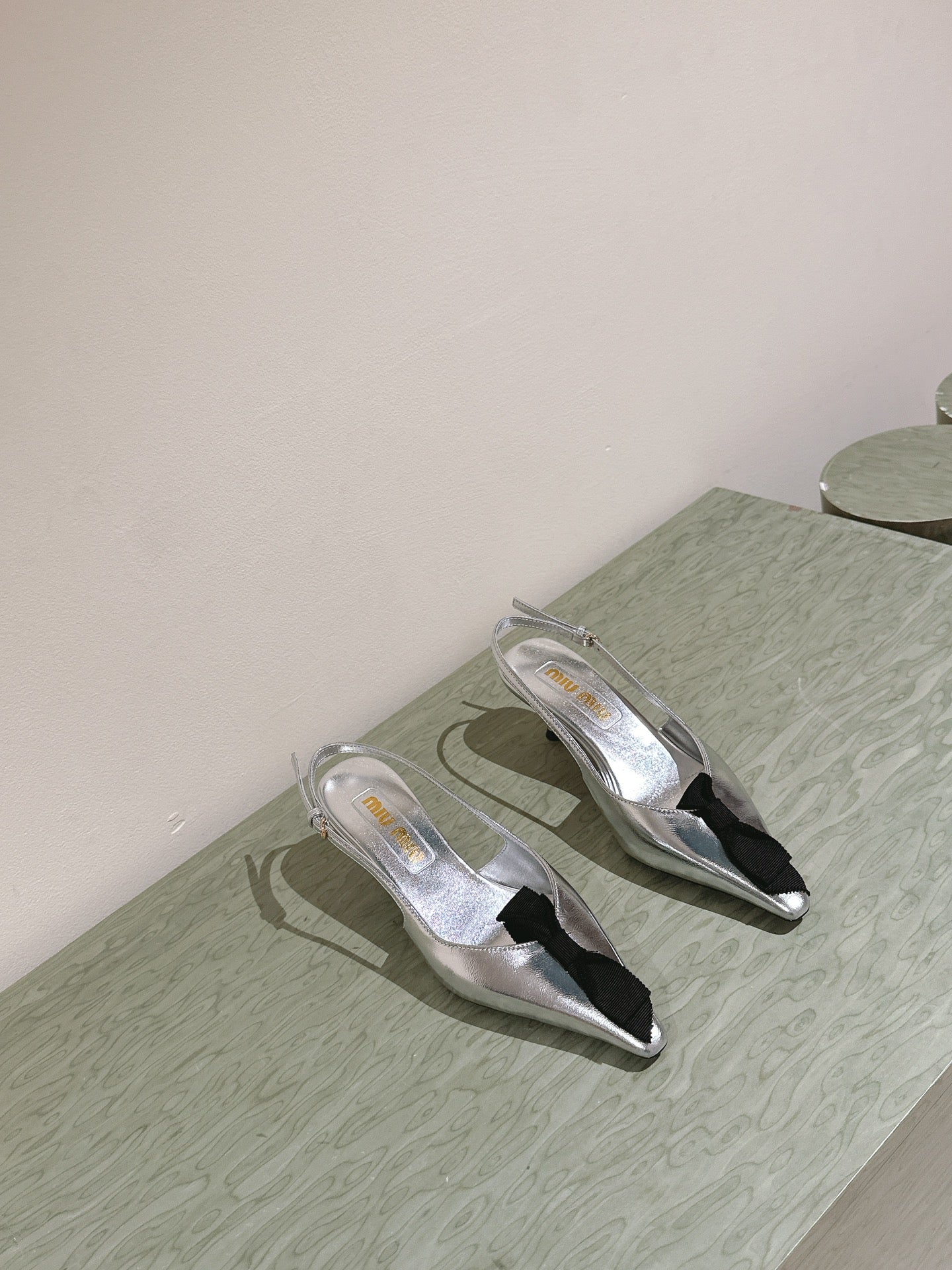 Miu x Balanc Small Bow Buckle SlingBack 45mm Sliver Patent Leather 445866