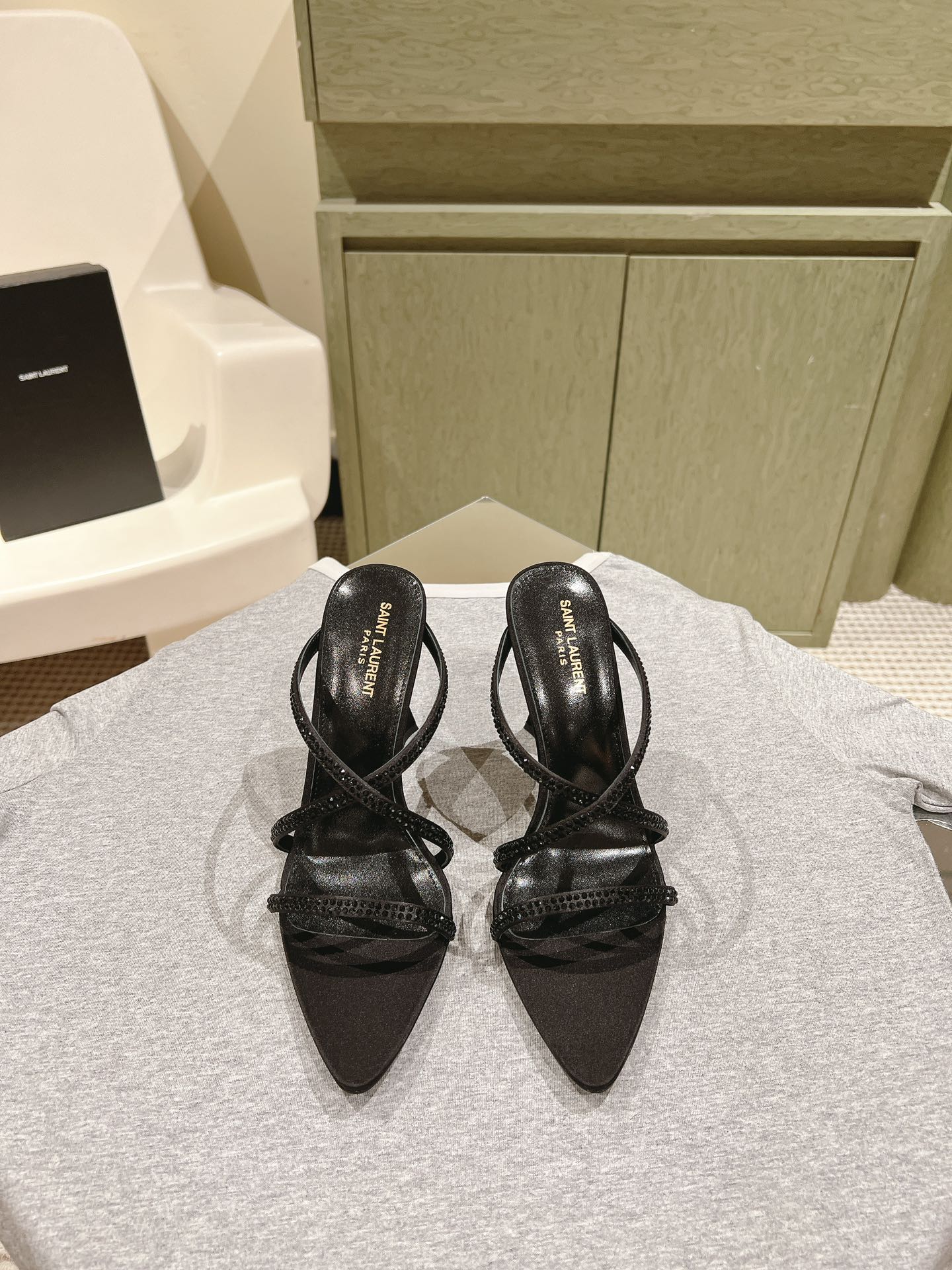 HIGH HEEL MULE 10 CM IN BLACK SATIN WITH RHINESTONES