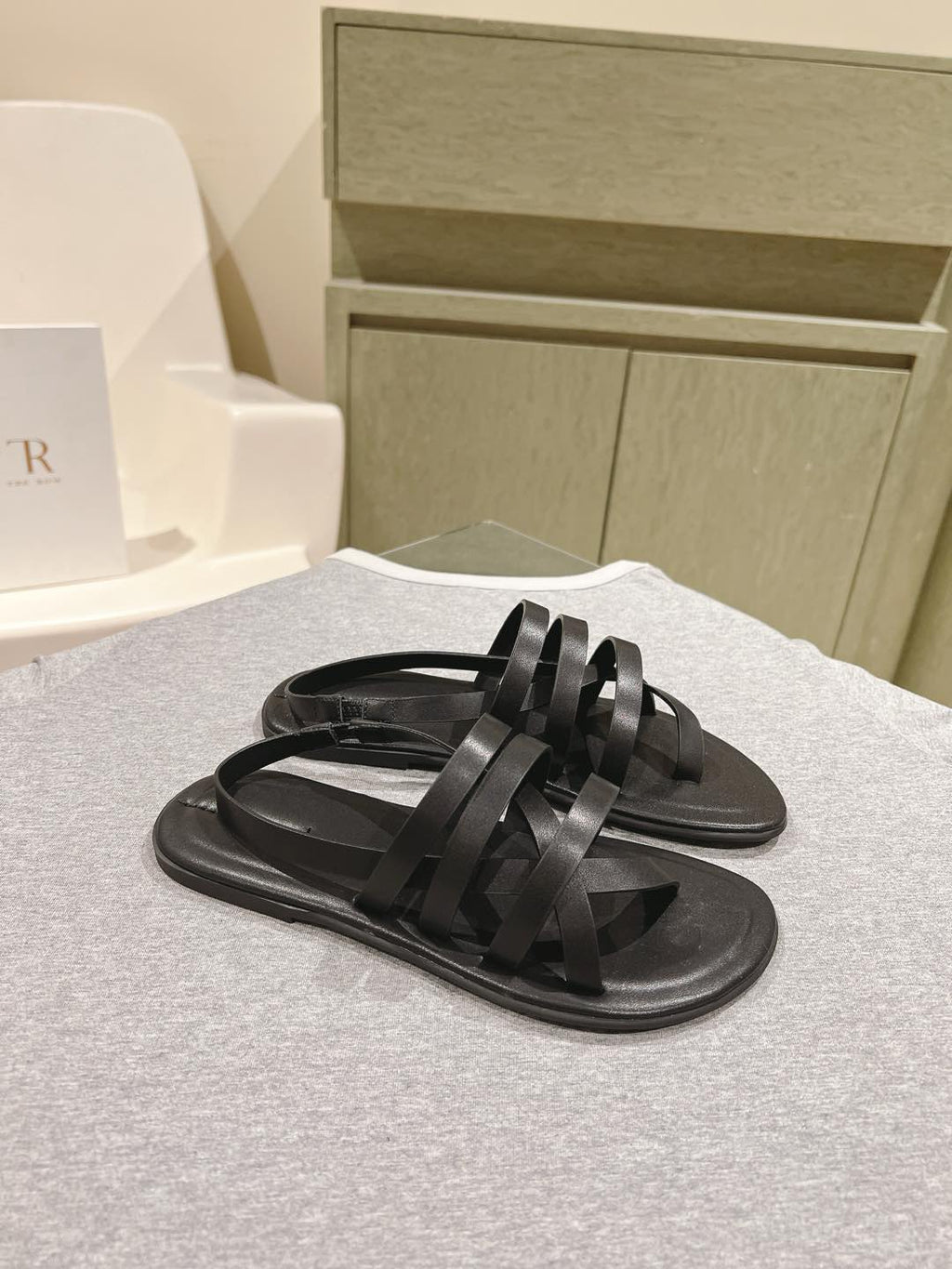 The Row Line Sandals Black Sheepskin 451280