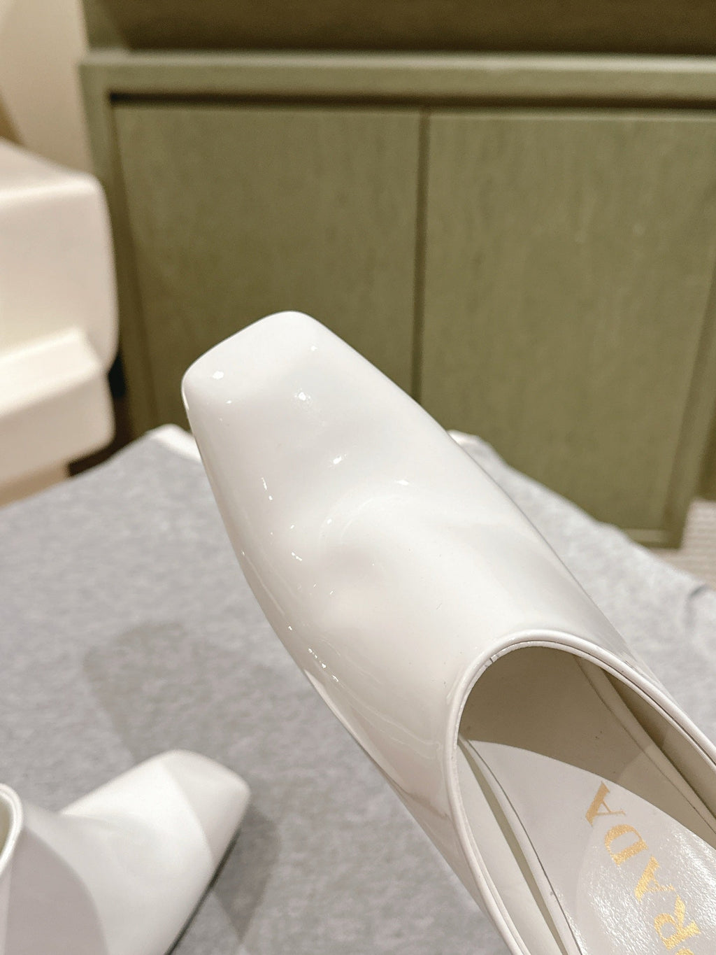 Prada Mules 85mm White Patent Leather 449619