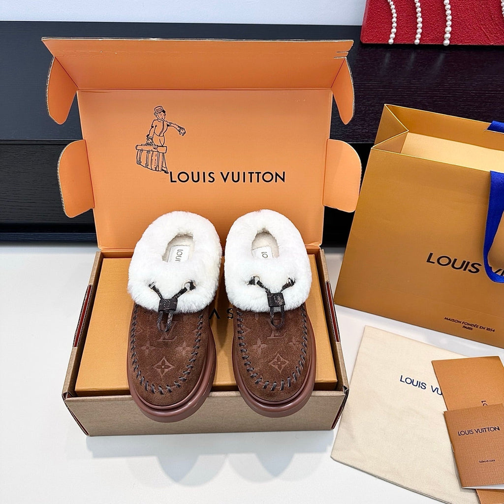LV Cortina Closed Mule Chocolate Suede Wool 542231