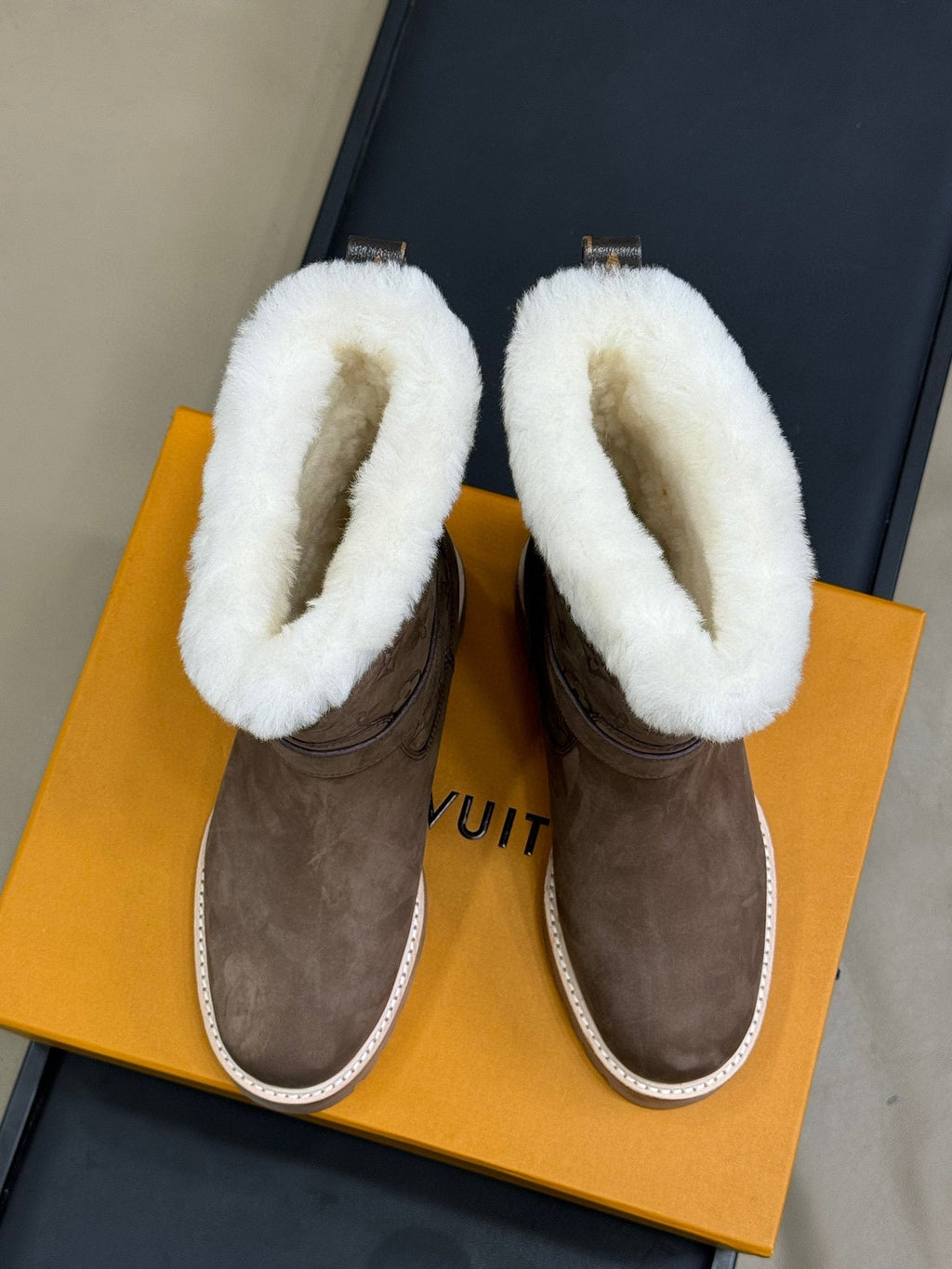 LV Territory Flat Ankle Boots Coffee Suede Wool 542259