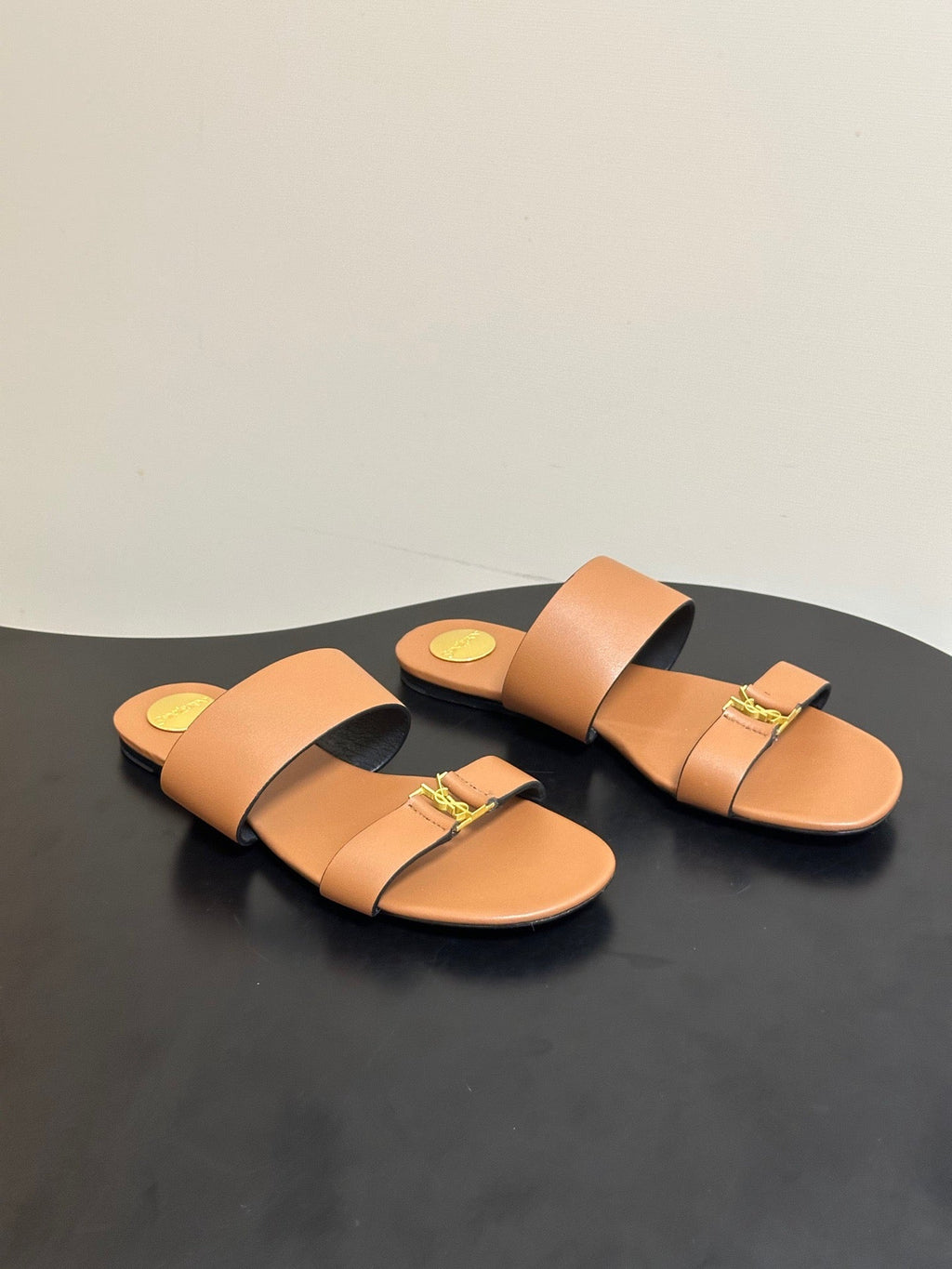 YSL Babylone Slides Tan Smooth Leather 787574