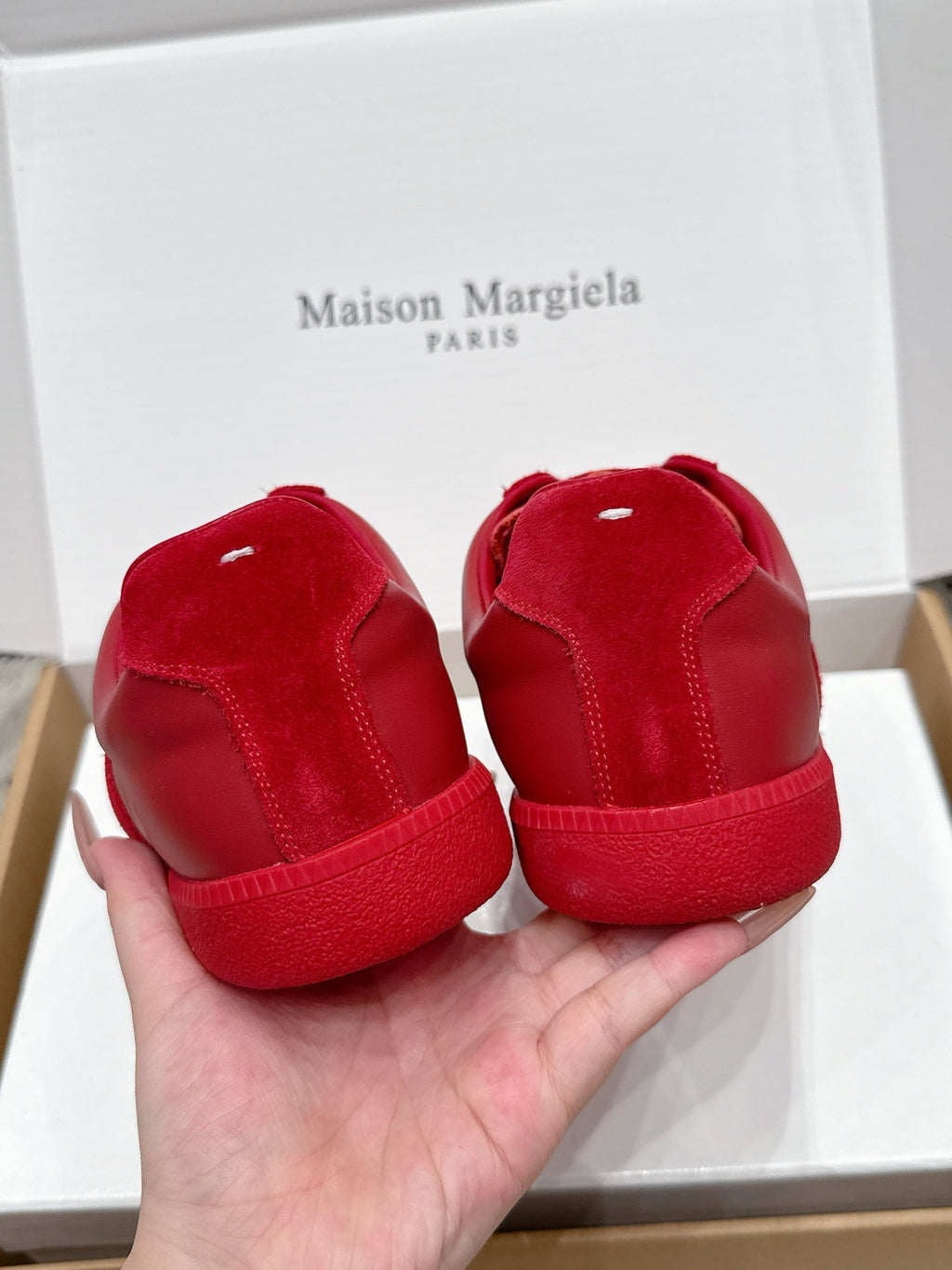 MM6 Replica Casual Sneaker Red Sheepskin Suede 881185