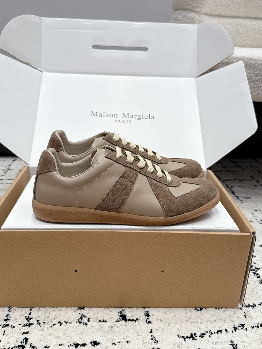 MM6 Replica Casual Sneaker Beige Brown Sheepskin Suede 881193